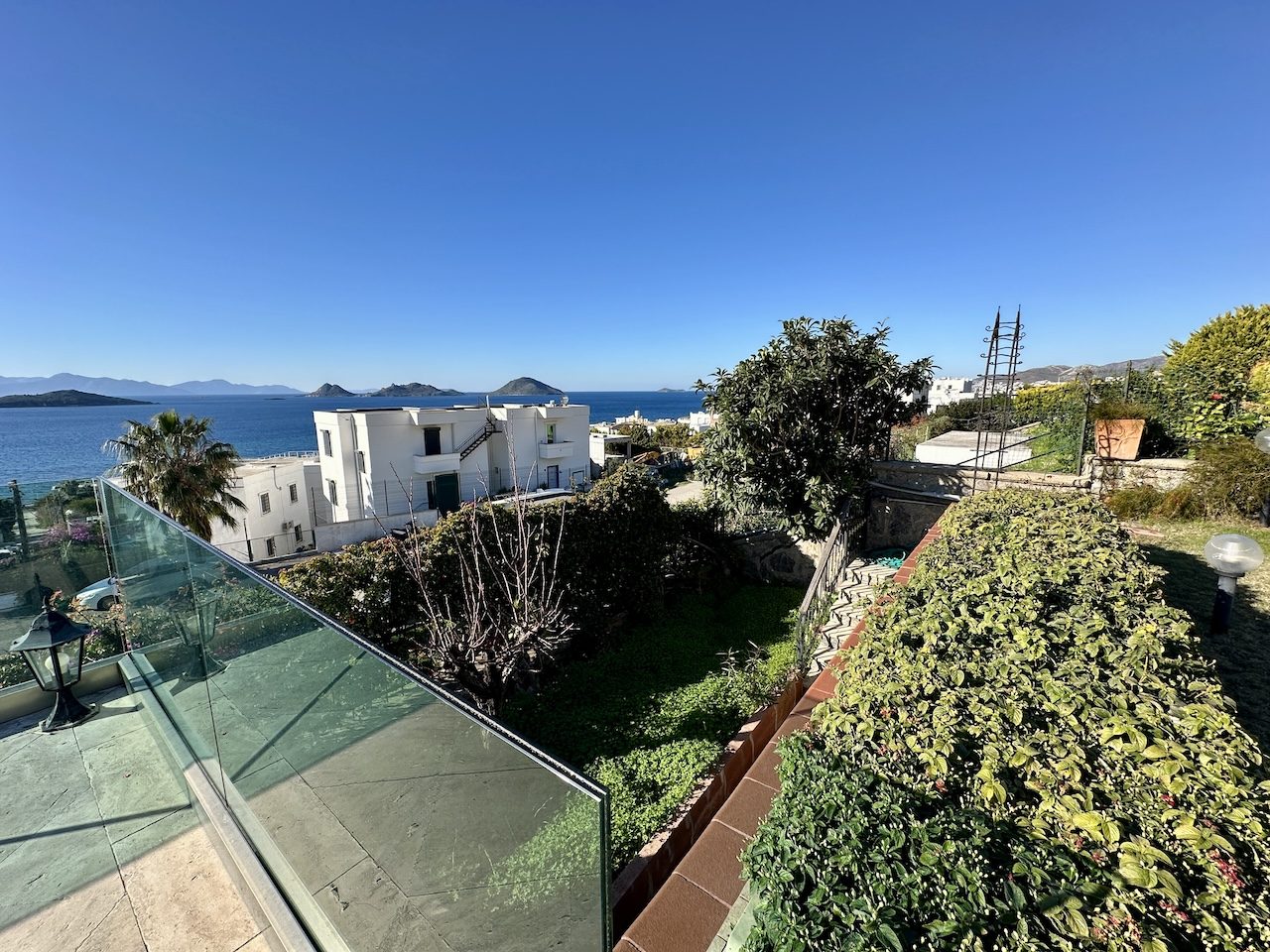 Turgutreis'te Elit Konumda Havuzlu Deniz Manzaralı Lüks Villa