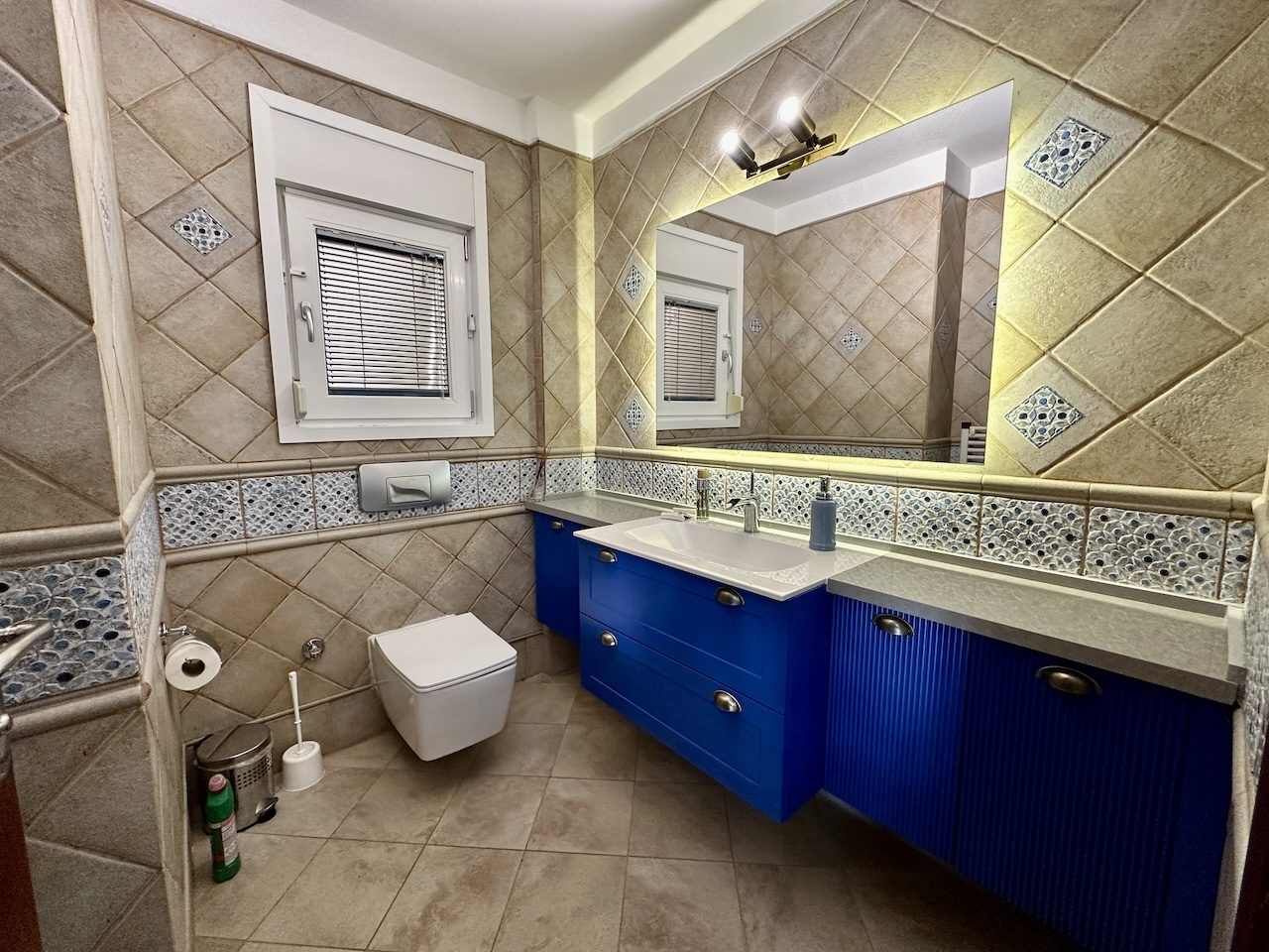 Turgutreis'te Elit Konumda Havuzlu Deniz Manzaralı Lüks Villa