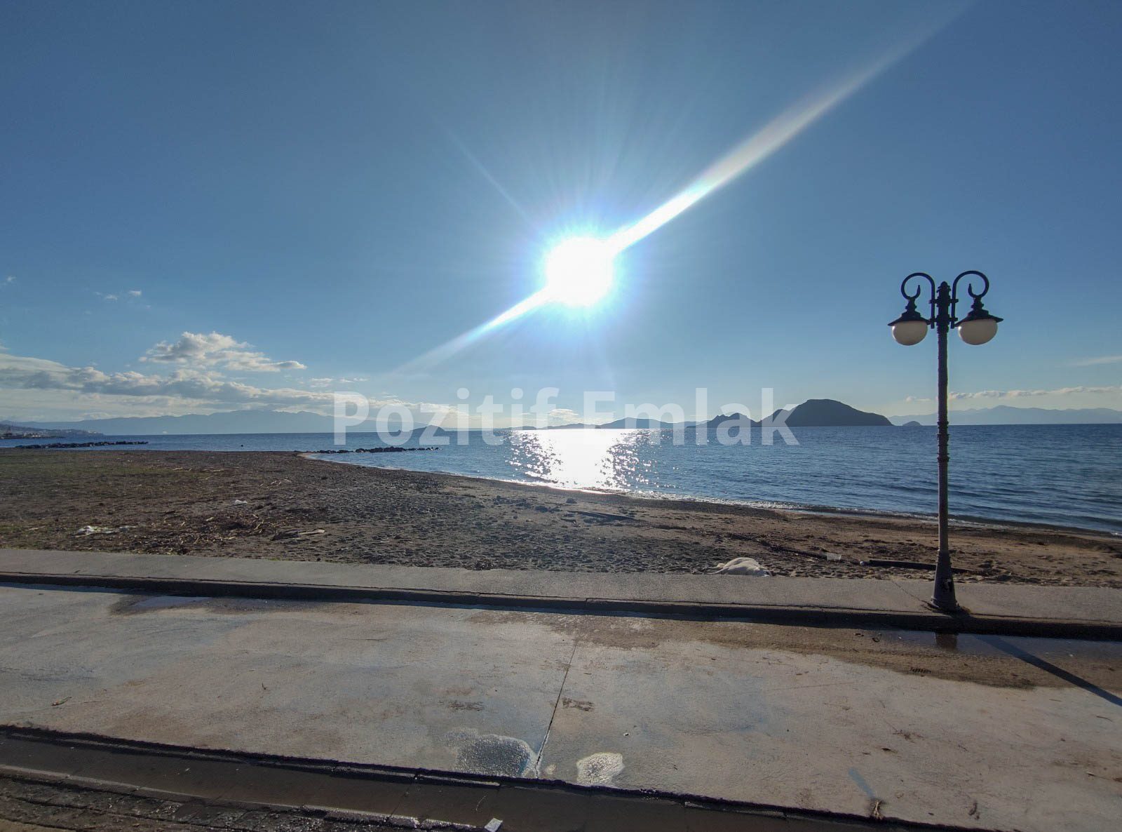 Turgutreis Bahçelievler'de Sahile Sıfır Satılık 2+1 Daire