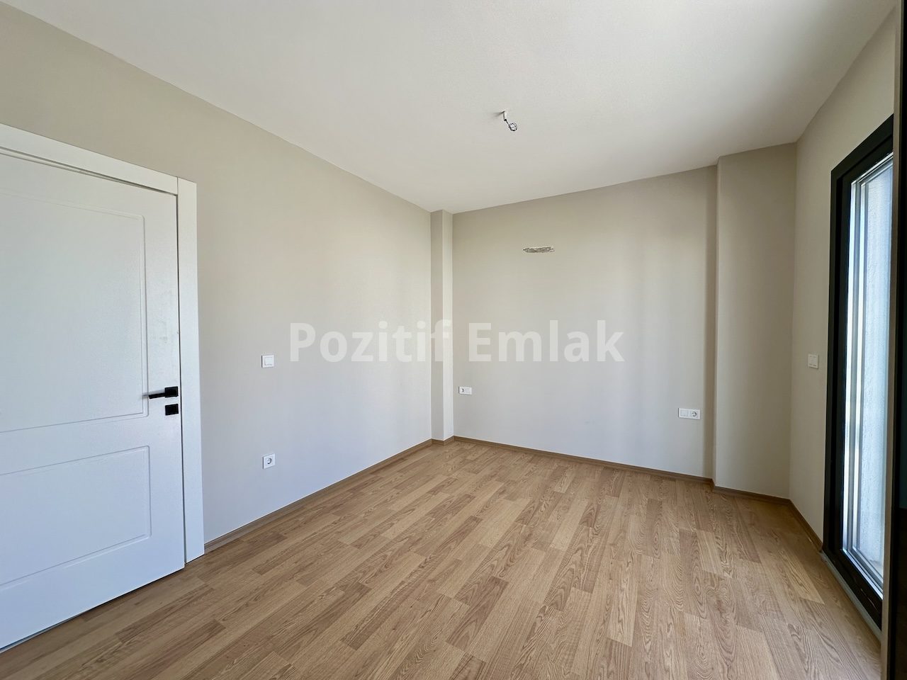 Bodrum Turgutreis Merkezde Harika Konumlu Sıfır 3+1 Villa