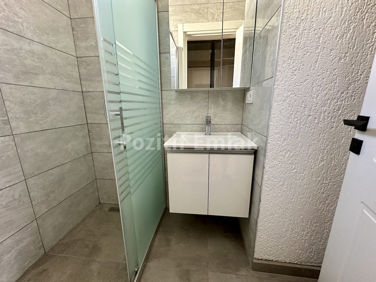 Bodrum Turgutreis Merkezde Harika Konumlu Sıfır 3+1 Villa