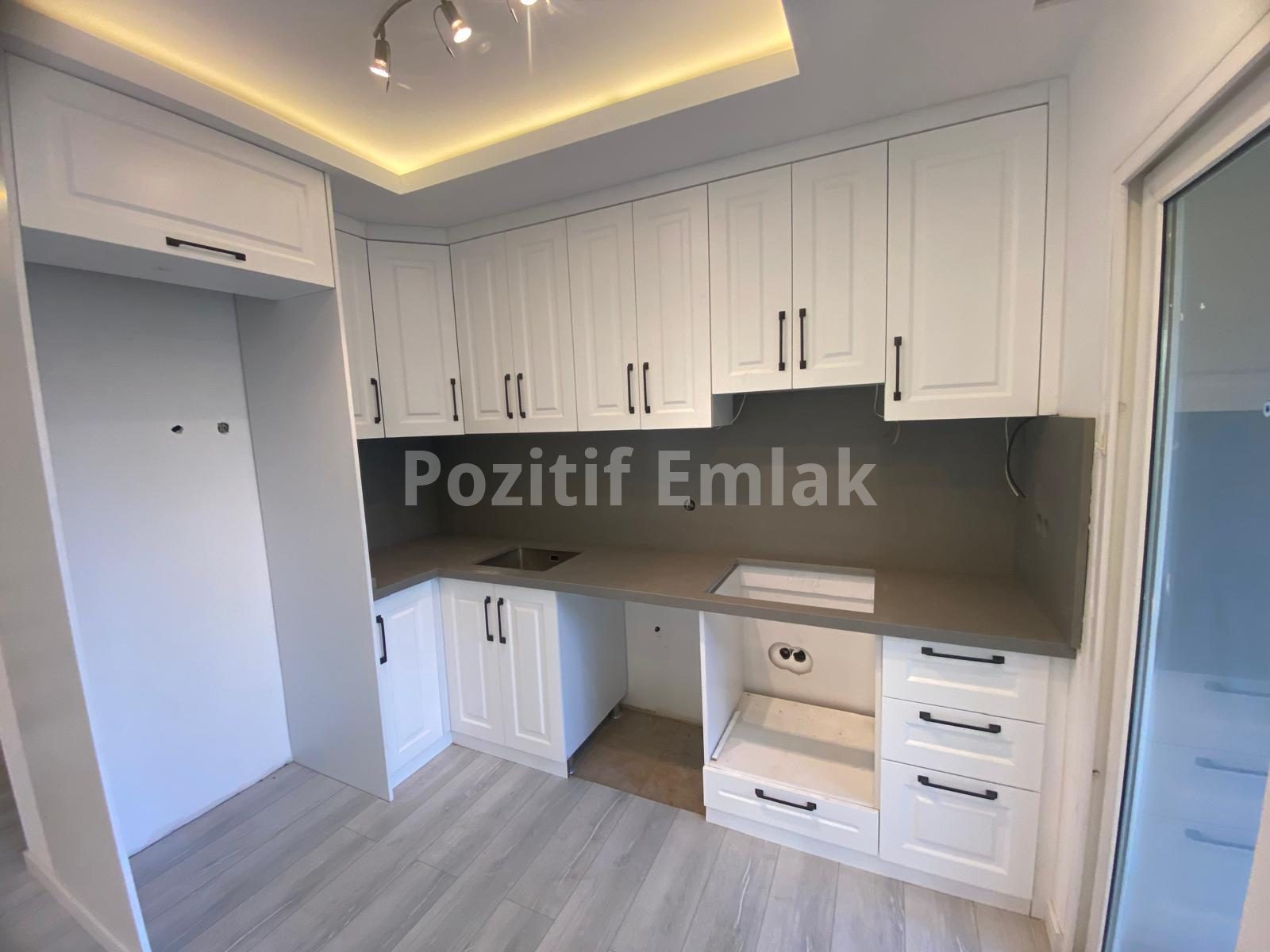 Bodrum Kadıkalesi'nde Denize Yakın Havuzlu Site içi 3+1 Villa