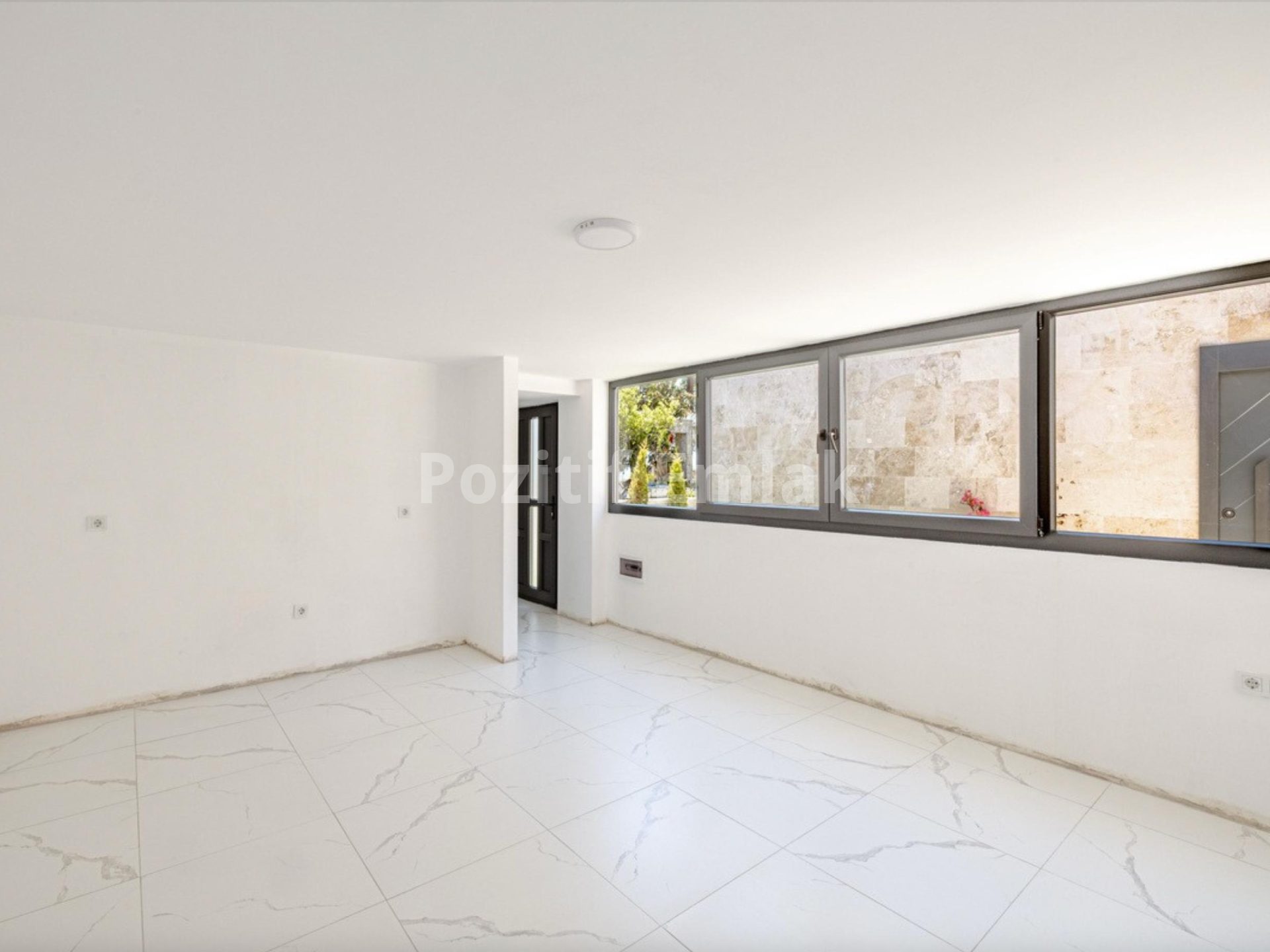 Bodrum Kadıkalesi'nde Harika Konumlu Müstakil Bahçeli Tek Katlı Villa