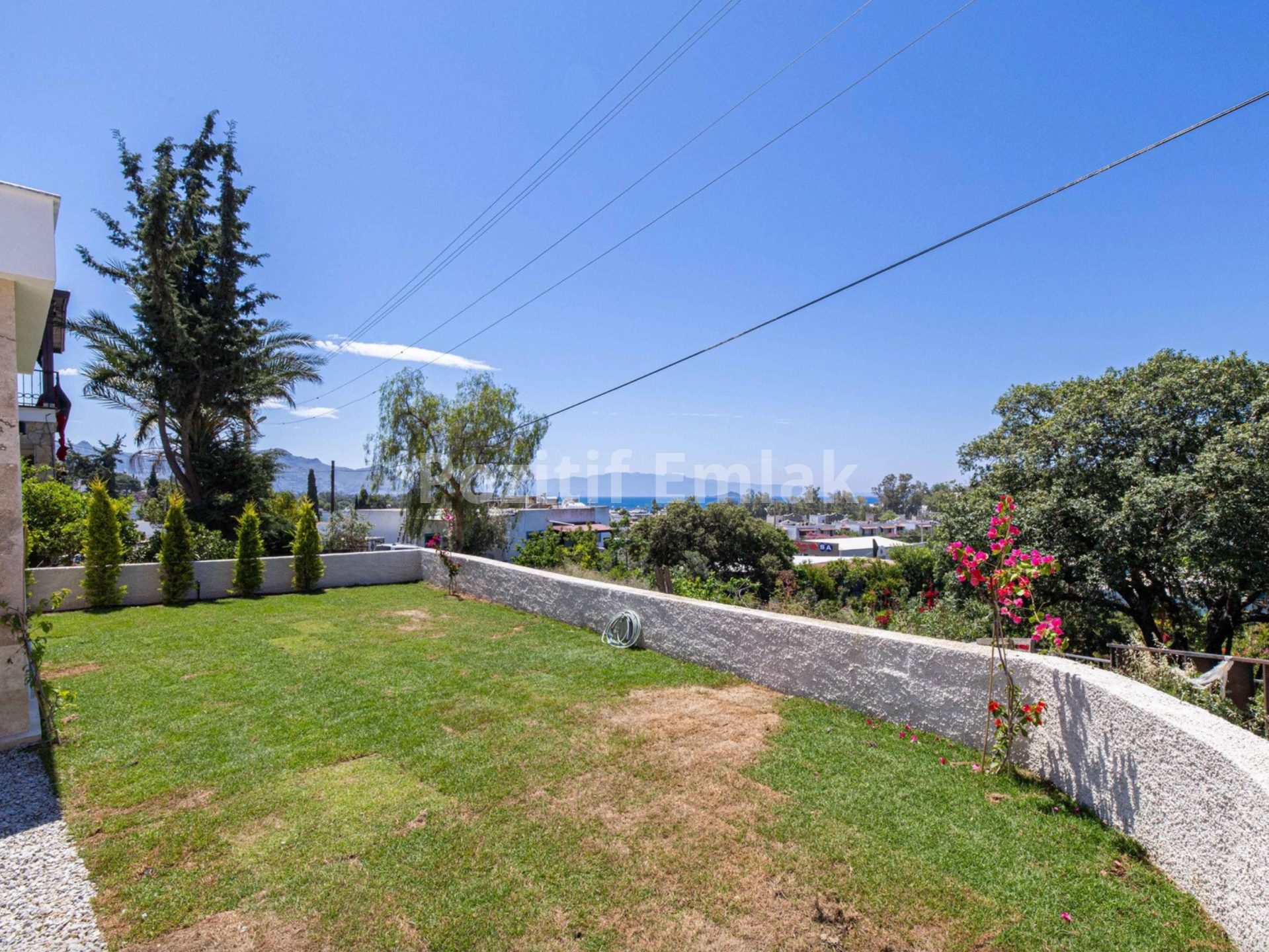 Bodrum Kadıkalesi'nde Harika Konumlu Müstakil Bahçeli Tek Katlı Villa
