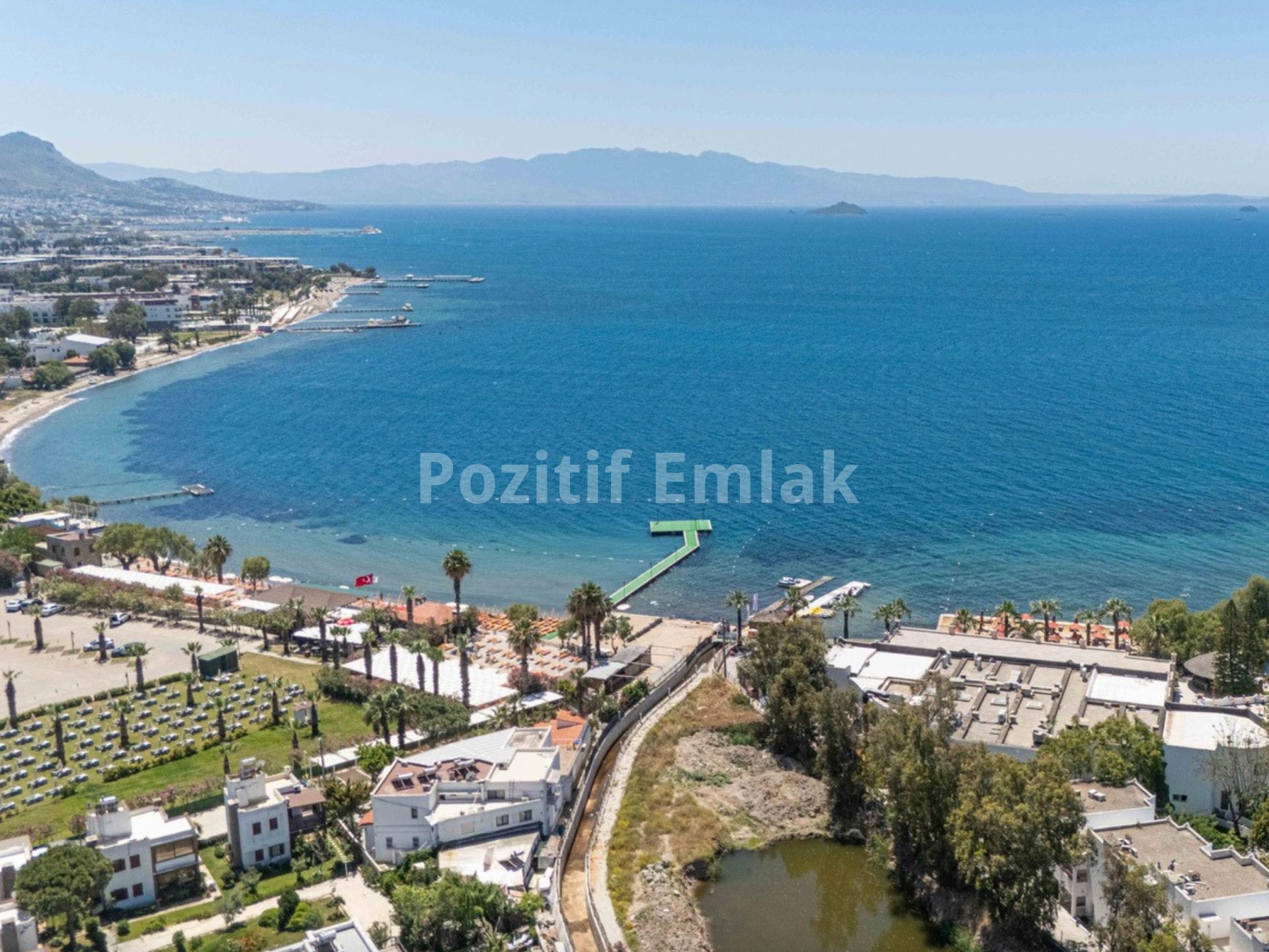 Bodrum Kadıkalesi'nde Harika Konumlu Müstakil Bahçeli Tek Katlı Villa