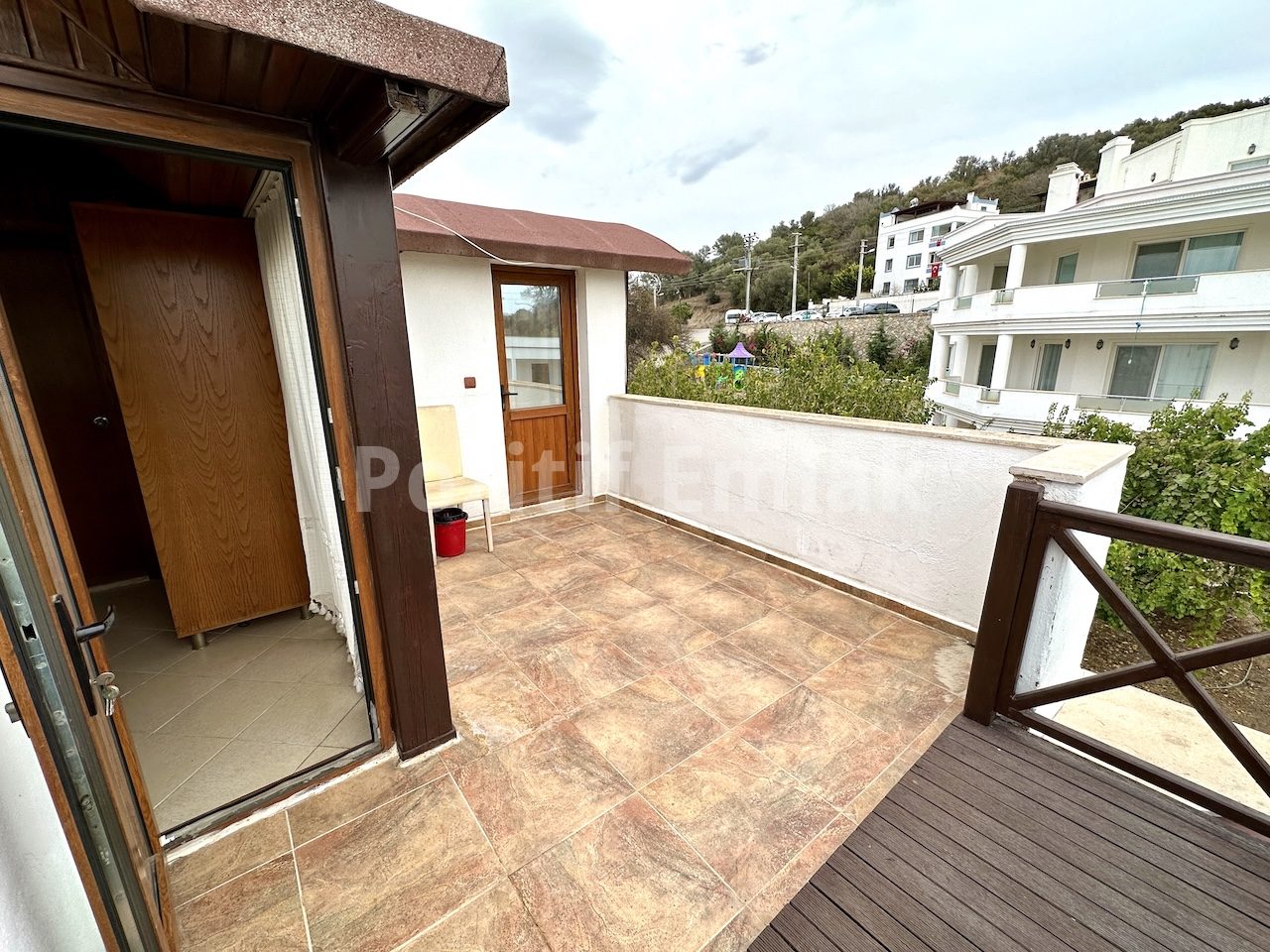 Turgutreis Merkezde Deniz Manzaralı Havuzlu Müstakil Villa