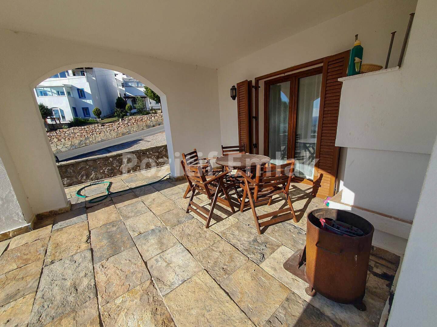 Turgutreis'te Deniz Manzaralı, Havuzlu Sitede 2+1 Daire