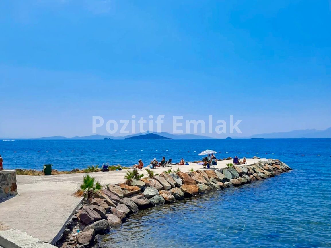 Turgutreis'te Deniz Manzaralı, Havuzlu Sitede 2+1 Daire
