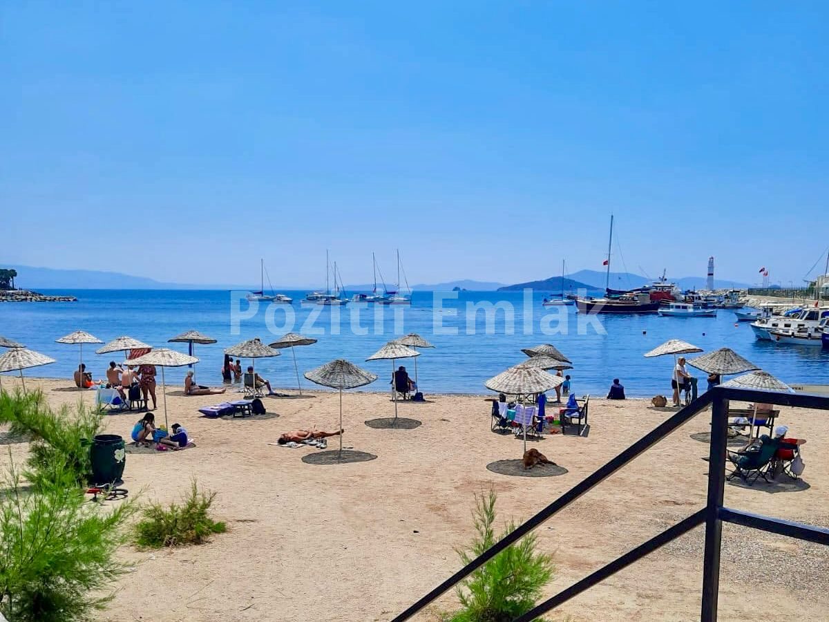 Turgutreis'te Deniz Manzaralı, Havuzlu Sitede 2+1 Daire