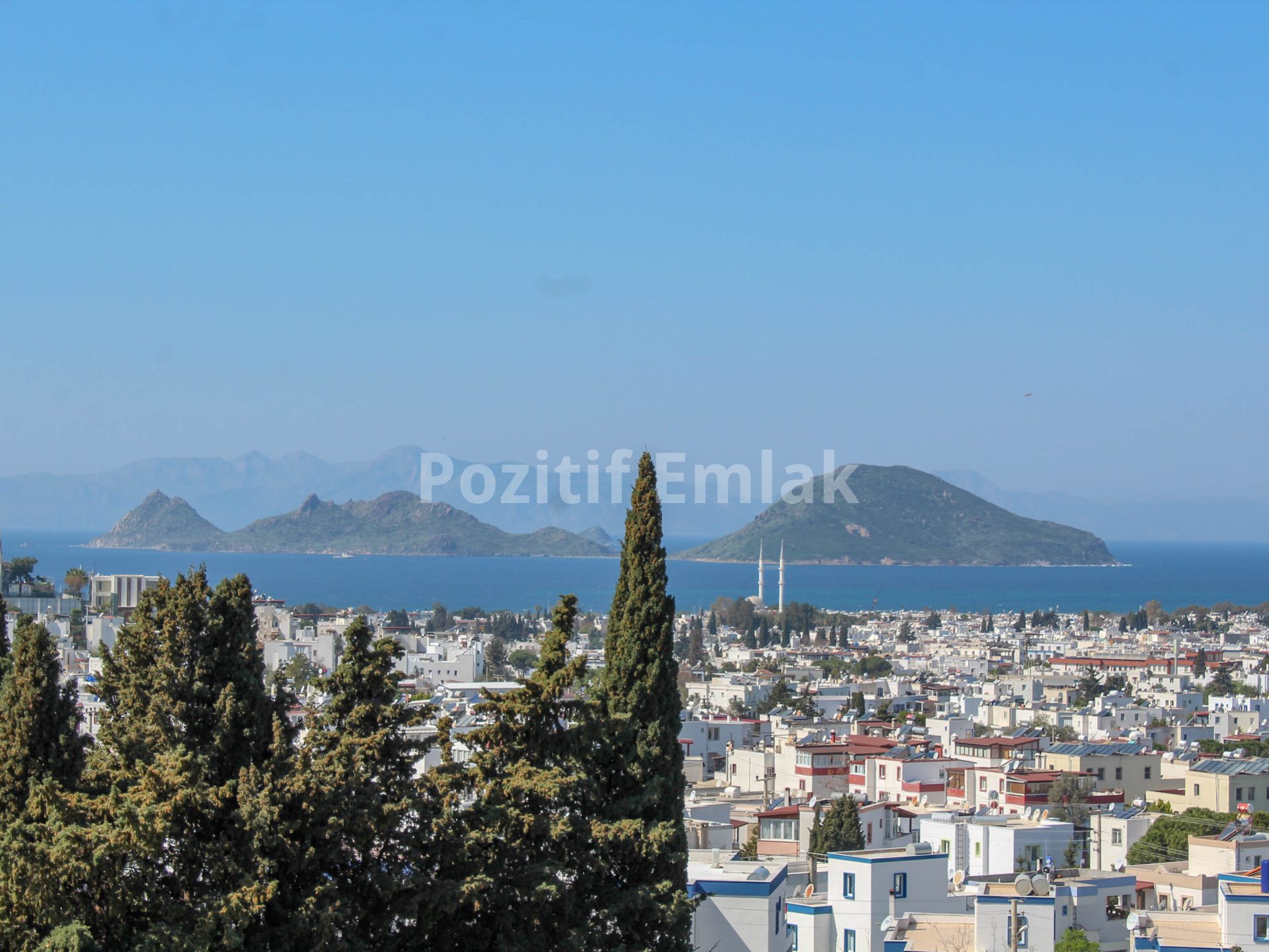 Turgutreis Karabağ'da Elit Site içinde Deniz Manzaralı 3+1