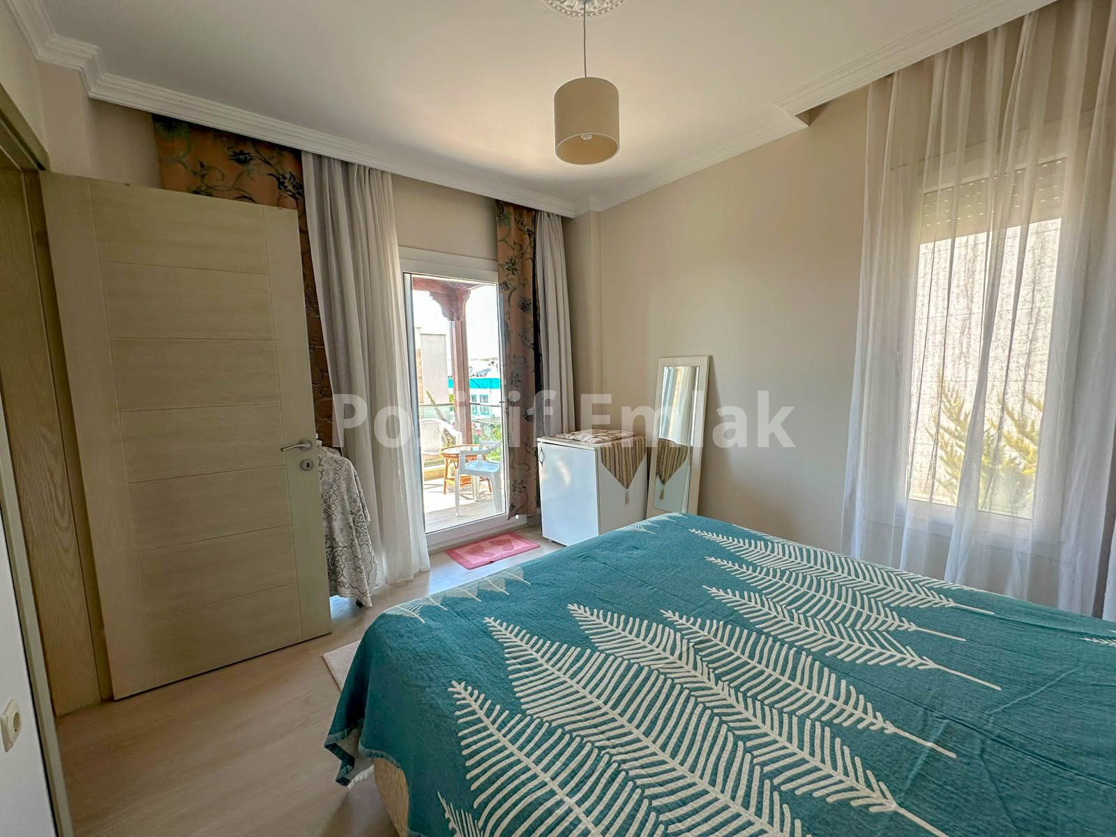 Bodrum Turgutreis'te Müstakil Bahçeli 3+1 Villa