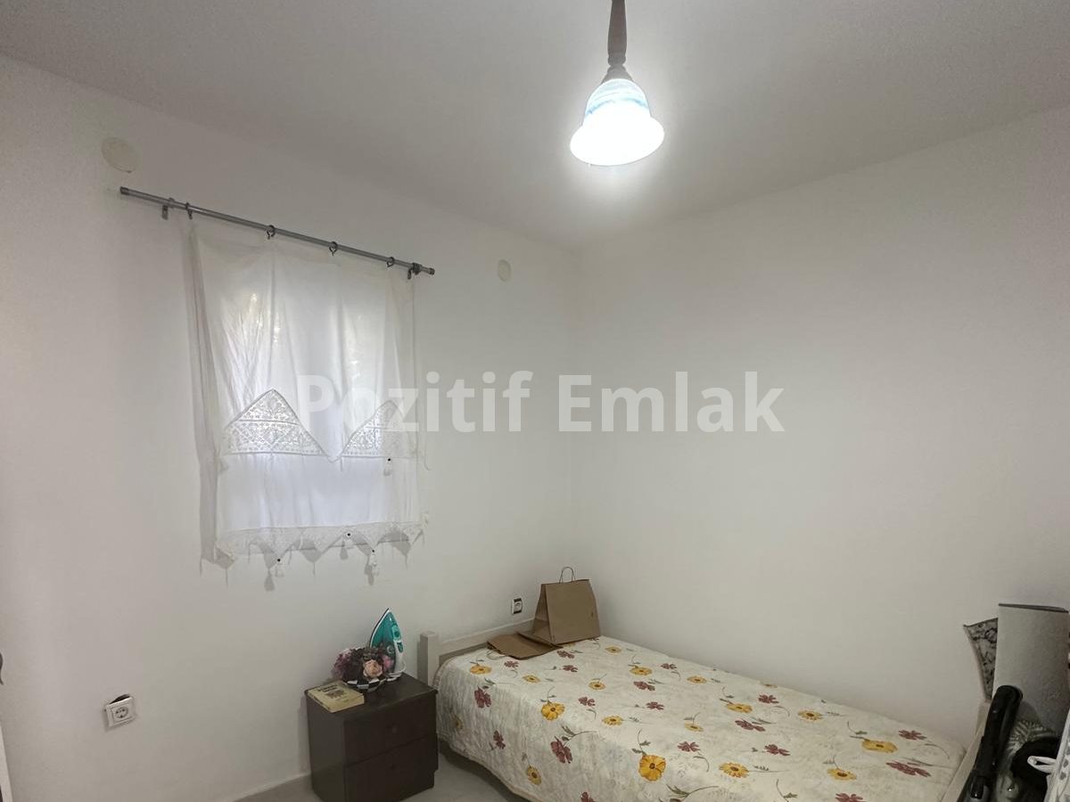 Bodrum Akyarlar'da Satılık Site içi Sahile Yakın 3+1 Bahçe Katı