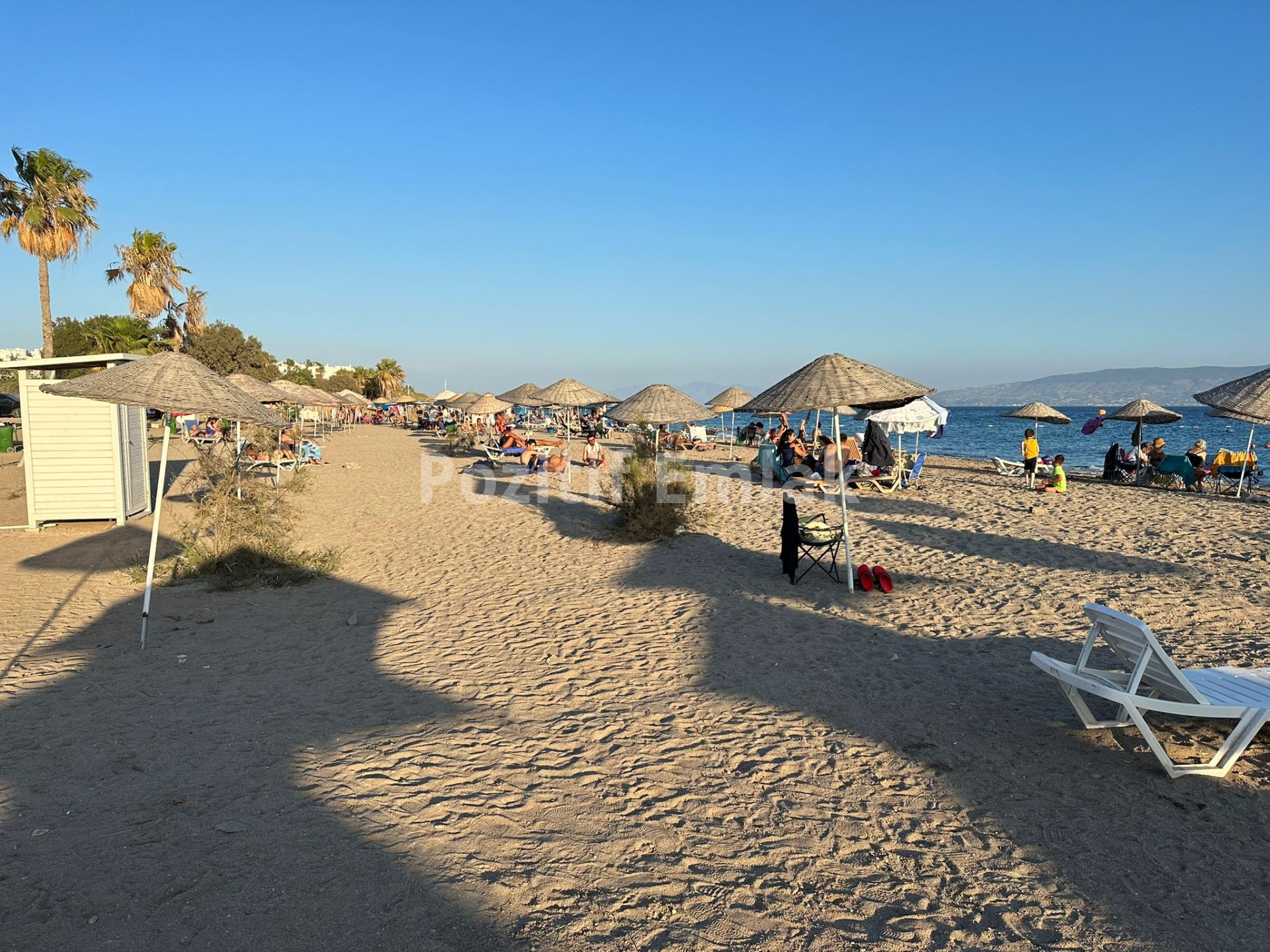 Bodrum Akyarlar'da Satılık Site içi Sahile Yakın 3+1 Bahçe Katı